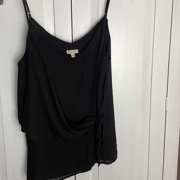 Lily White black front cross adjustable tie tank top size large - Picture 7 of 10